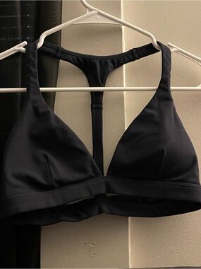 Athleta Women’s Navy Blue T back Wireless Triangle Bralette Size Small NWOT